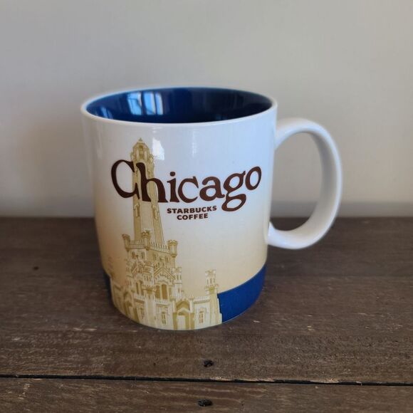 Starbucks Coffee Mug Collector Global Icon City Series Chicago 2011 16 oz - Picture 1 of 5